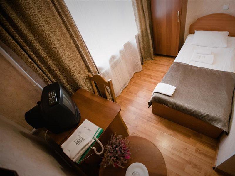 Holosiyvsky Hotel Kiev Dış mekan fotoğraf
