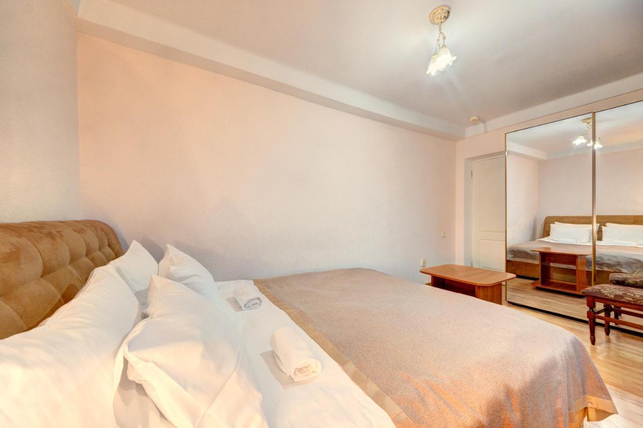 Holosiyvsky Hotel Kiev Dış mekan fotoğraf