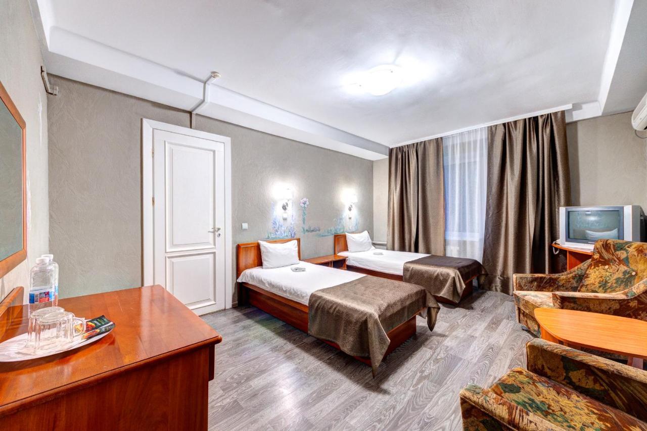 Holosiyvsky Hotel Kiev Dış mekan fotoğraf